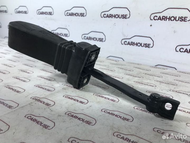 Ограничитель двери передний правый Audi A5