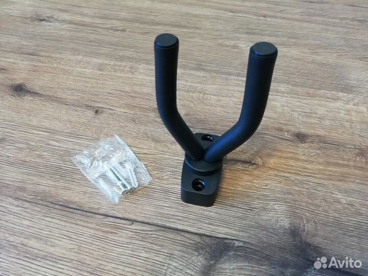 Настенное крепление для гитары (держатель, стойка)