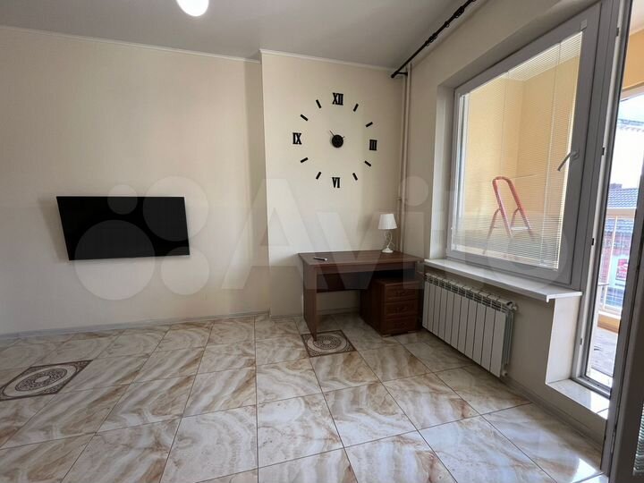 1-к. квартира, 65 м², 2/4 эт.