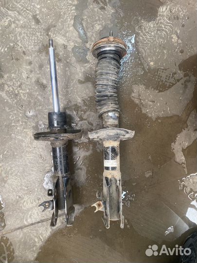 Стойки honda civic 4D