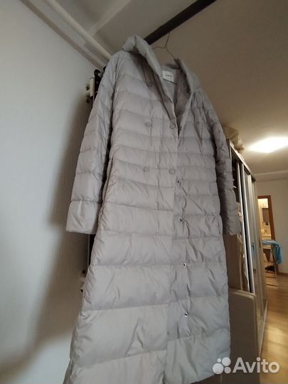 Пуховик женский демисезонный длинный