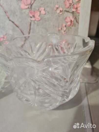 Хрустальная ваза