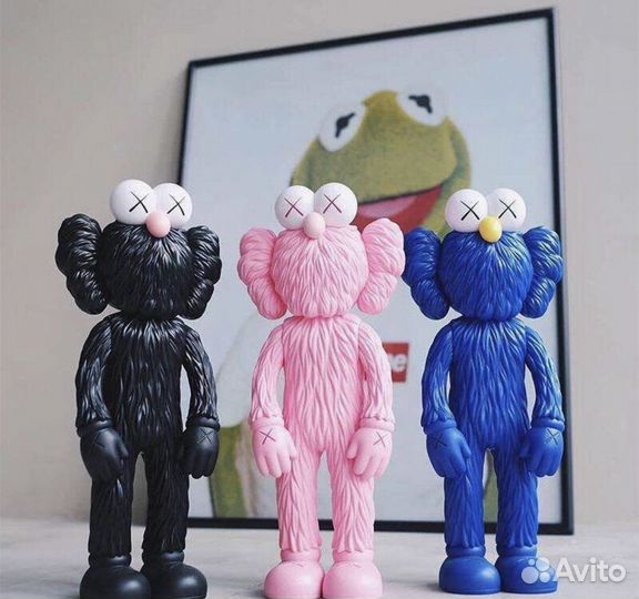 Kaws игрушка