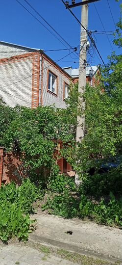 Дом 237 м² на участке 8 сот.