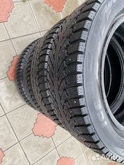 Formula Ice 235/60 R18