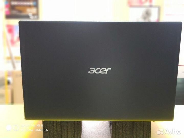 Acer Extensa 15 (EX215-54-31K4)