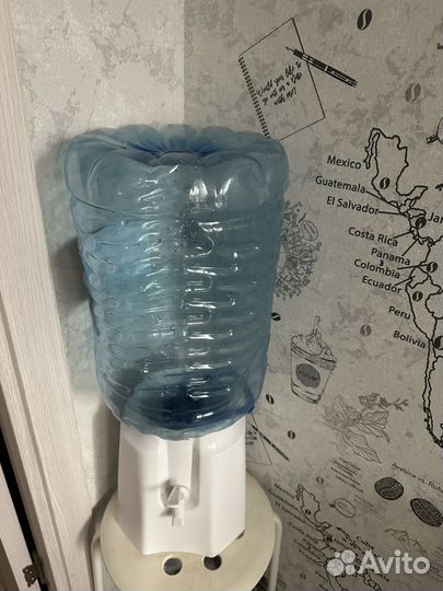 Кулер для воды, диспансер для налива воды