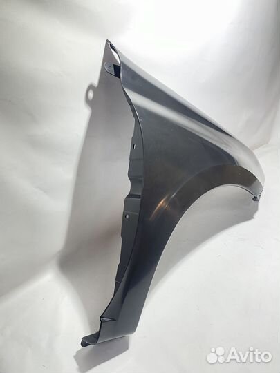 Крыло переднее пластиковое granta FL