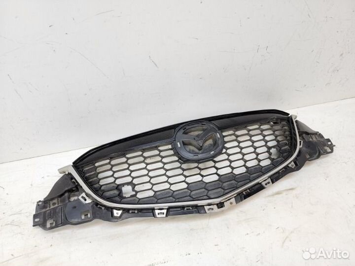 Решетка радиатора Mazda Cx-5 1 С 2011-2017