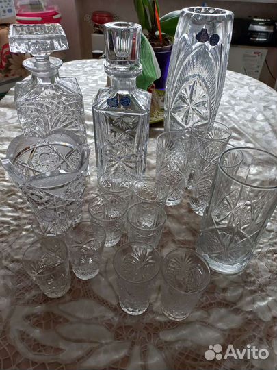 Посуда разная и хрусталь