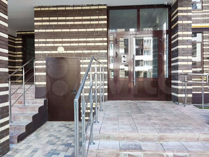 2-к. квартира, 64,5 м², 8/16 эт.