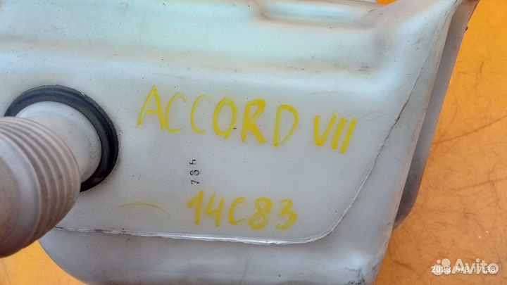 Бачок омывателя для Honda Accord 7