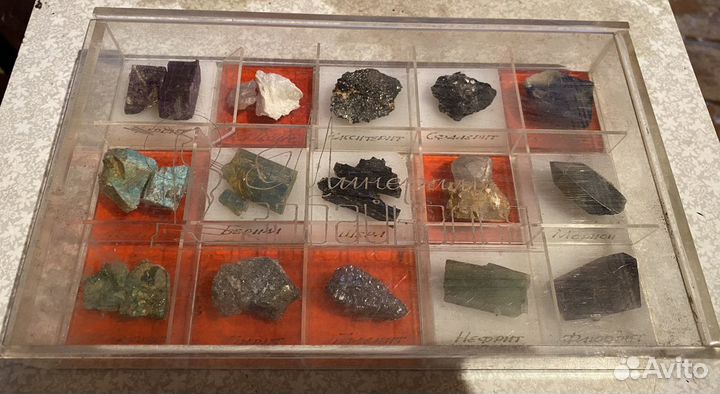 Набор минералов (камни) коллекционный