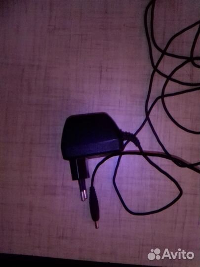 Зарядное устройство Nokia ACP-7E