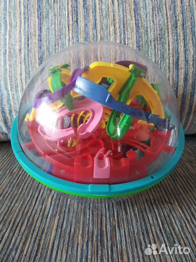 Головоломка шар-лабиринт