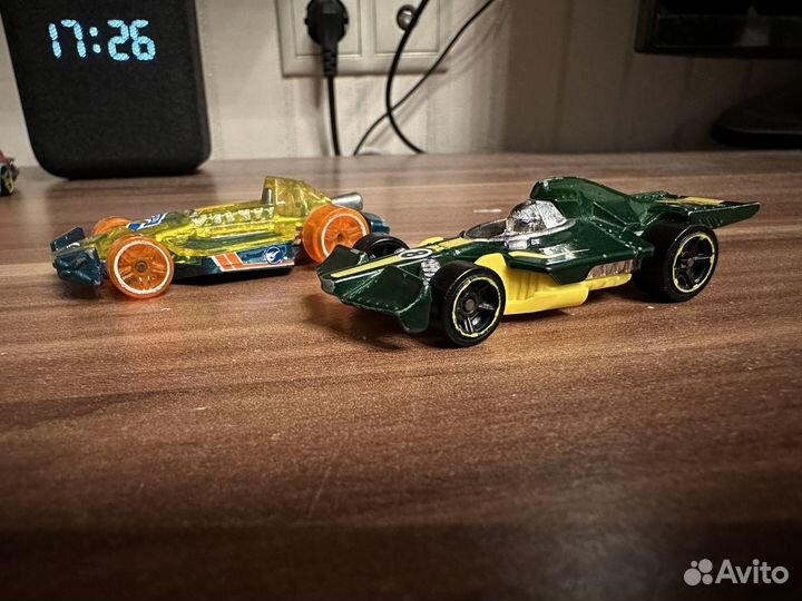 Машинки хот вилс hot wheels
