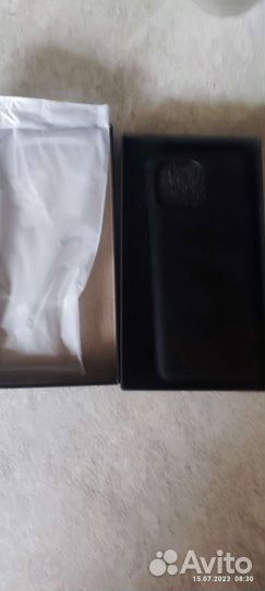 Продам кожаный чехол