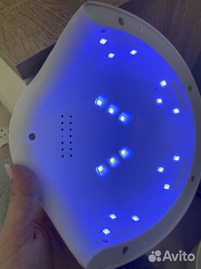 Лампа для ногтей