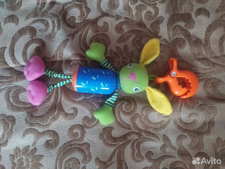 Развивающие игрушки для малышей