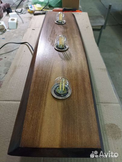 Светильник потолочный подвесной