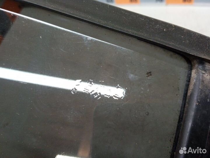 Стекло двери задней правой Mitsubishi Pajero 3 3.5