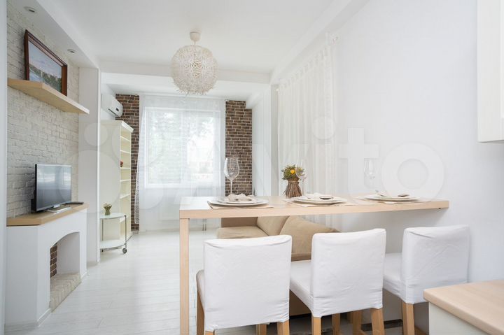 1-к. квартира, 40 м², 2/5 эт.