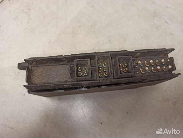 Блок управления стеклоподъемниками