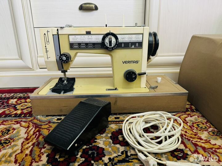 Швейная машина veritas