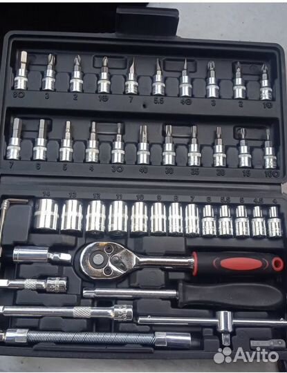 Автомобильный набор инструментов ключей новый