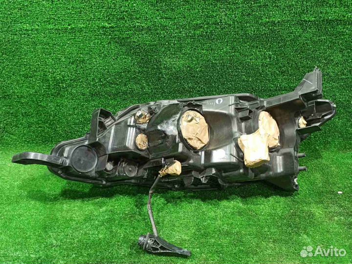 Фара Tiida (15-18) R б/у нет 1 крепления