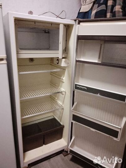 Холодильник бу