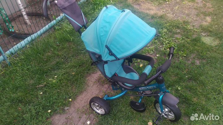 Трёхколёсный велосипед каталка
