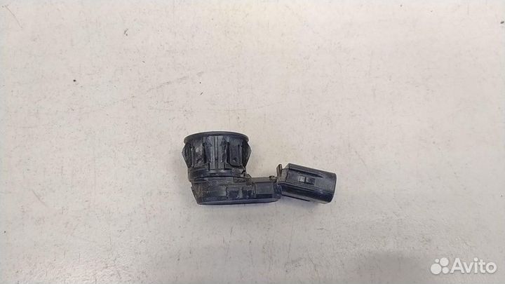 Датчик парковки Toyota RAV4