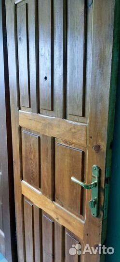 Дверь входная деревянная бу