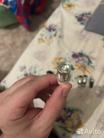 Светодиодная лампочки