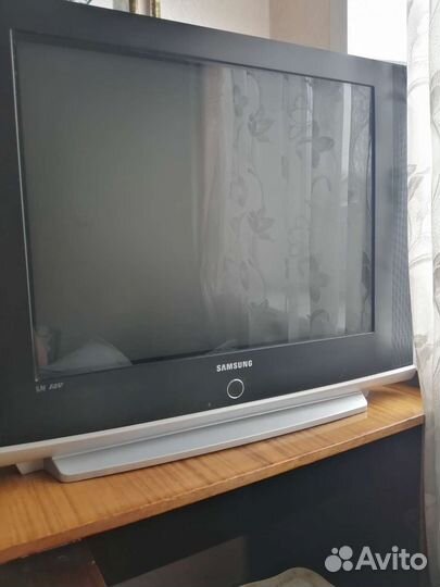 Телевизор б/у