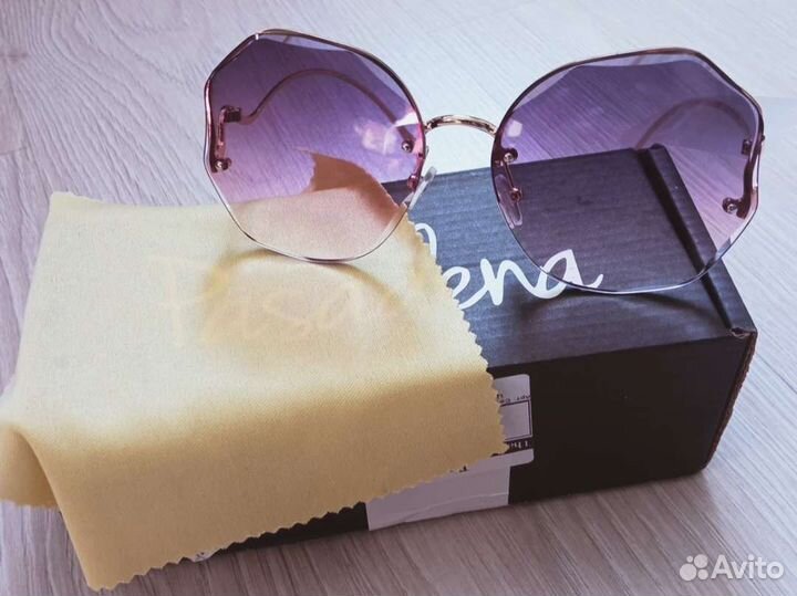 Солнцезащитные очки,женские