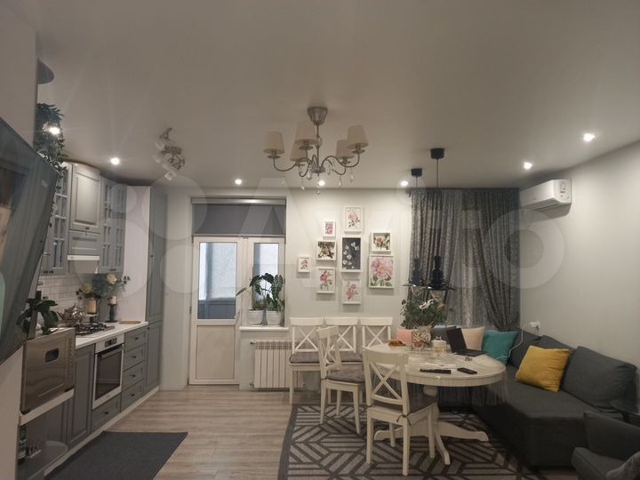 3-к. квартира, 92 м², 2/9 эт.