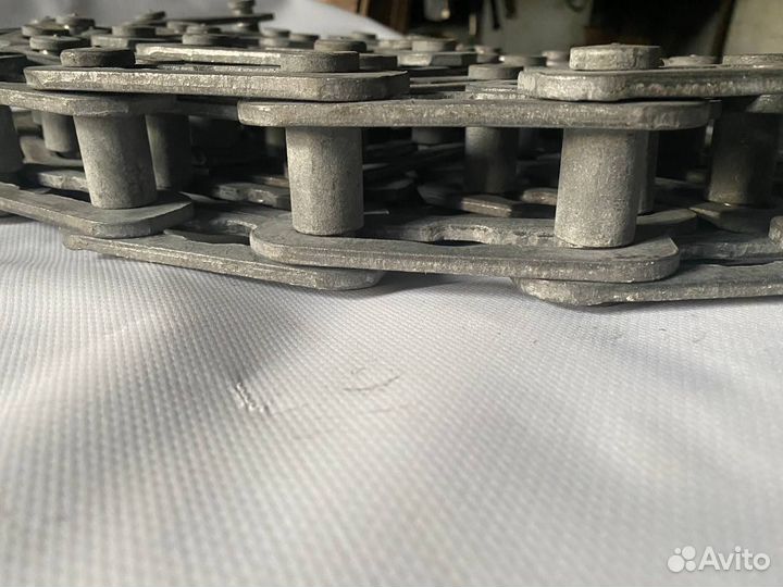 Цепь пескоразбрасывателя без скребков мдк 133Г4-93.33.000 пластинчатая в Павлово