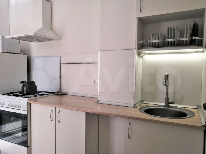 2-к. квартира, 30 м², 3/4 эт.