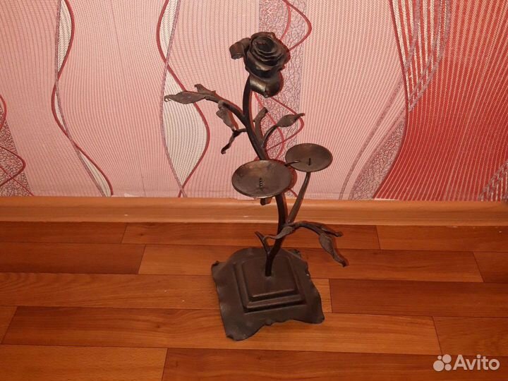 Подсвечники ручной работы из металла