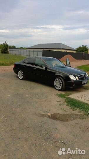 Mercedes-Benz E-класс 2.2 AT, 2004, 60 000 км