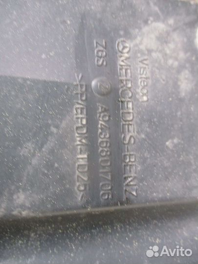 Накладка Mercedes-Benz A9436801706