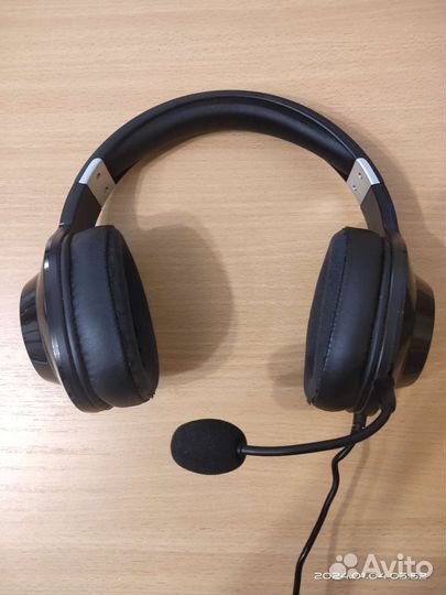 Наушники Edifier G2II