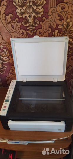 Продам принтер ricoh sp 100su (3в1)