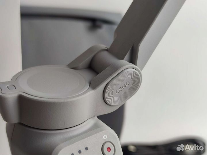 Стабилизатор dji om 4 combo + допы