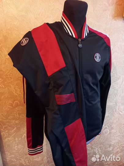 Emporio armani спортивный костюм 48-50 p