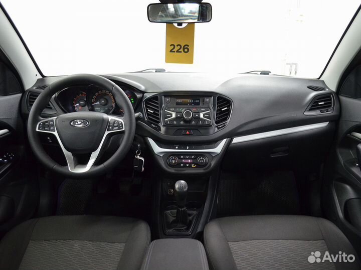 LADA Vesta 1.6 МТ, 2018, 126 000 км