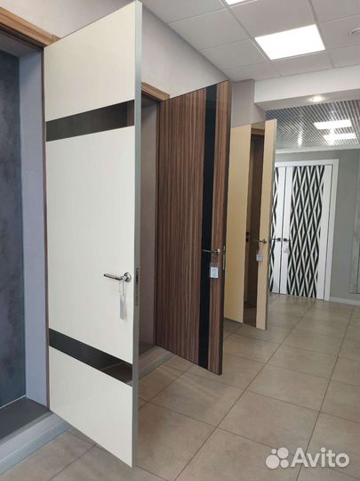 Межкомнатная дверь