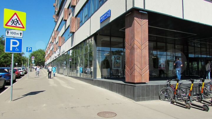 Помещение 9.7 м² Street retail с арендатором